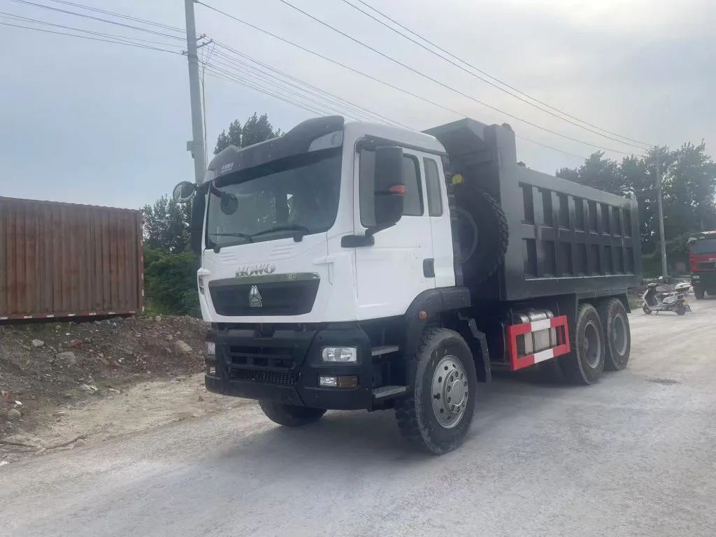 HOWO Engineering Dump Truck